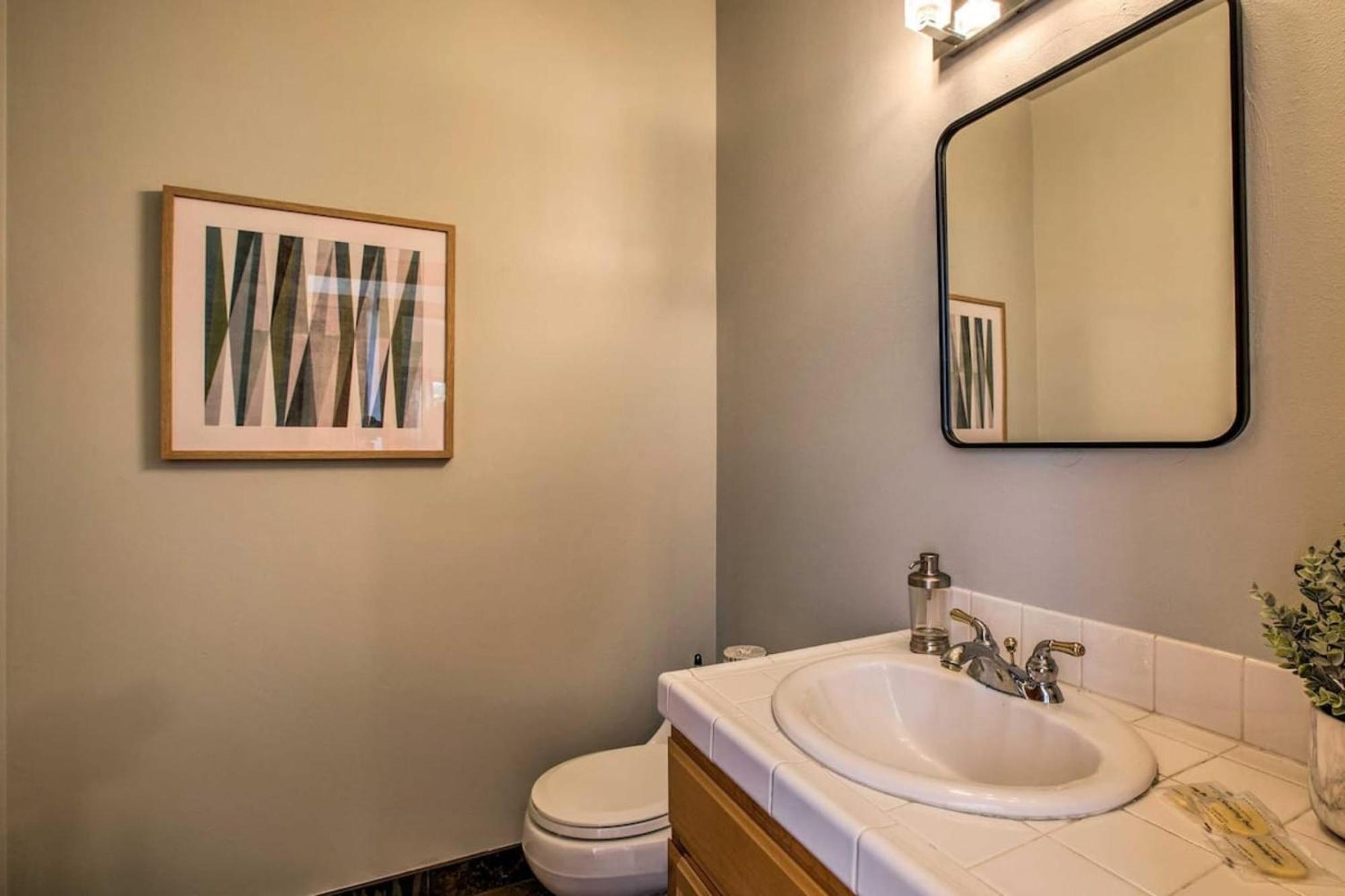 Moosetrack By Avantstay Cozy Cabin In The Of Tahoe Donner W Hot Tub Truckee Eksteriør billede
