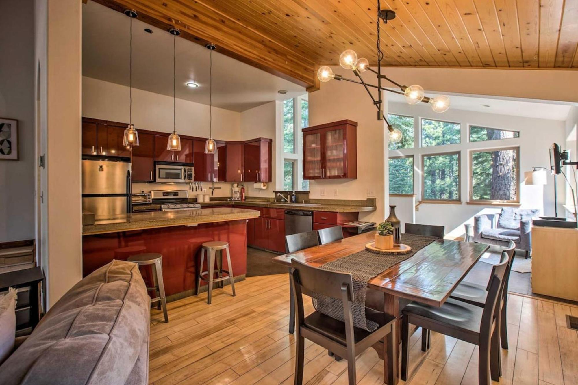Moosetrack By Avantstay Cozy Cabin In The Of Tahoe Donner W Hot Tub Truckee Eksteriør billede