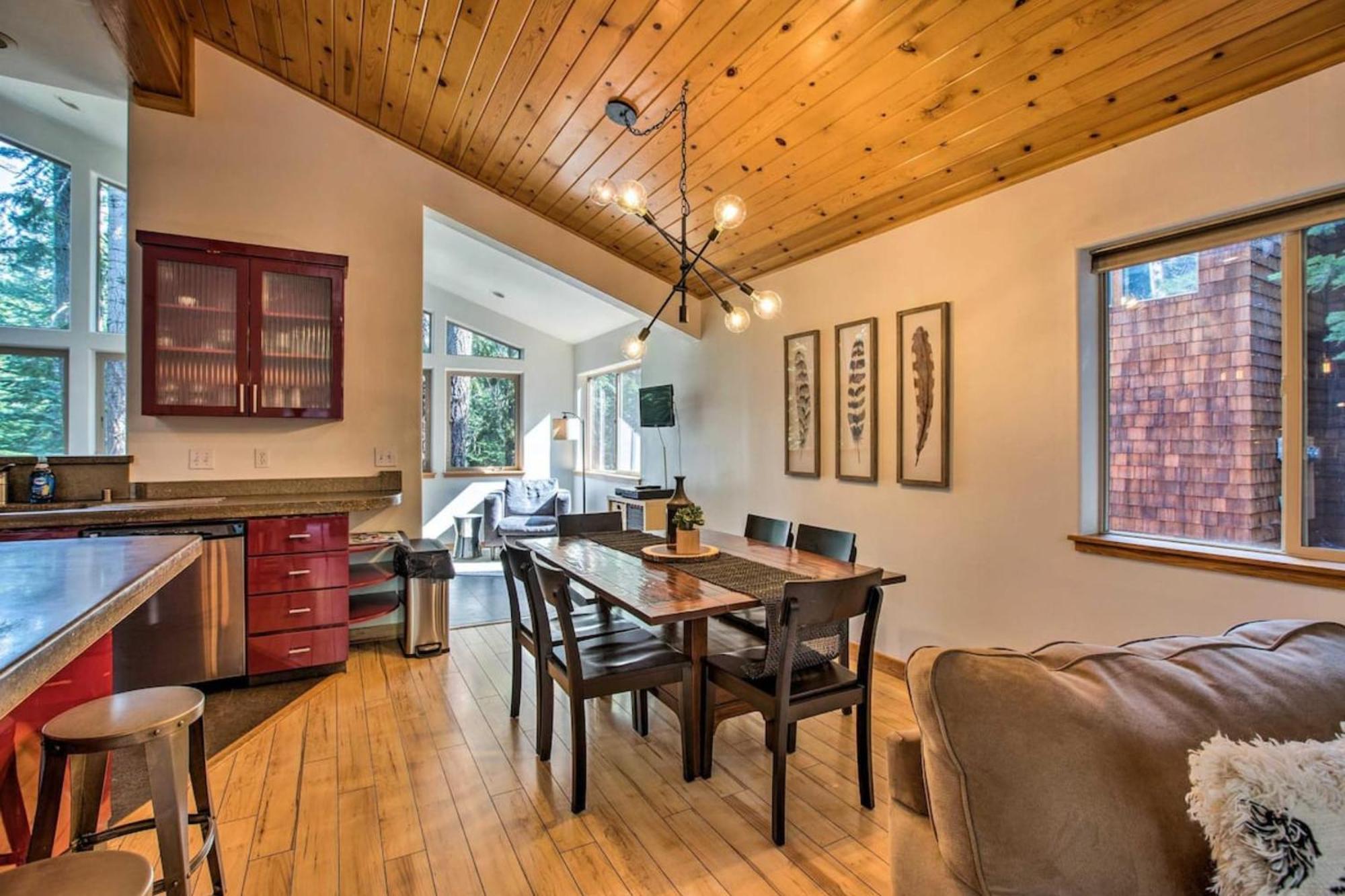 Moosetrack By Avantstay Cozy Cabin In The Of Tahoe Donner W Hot Tub Truckee Eksteriør billede