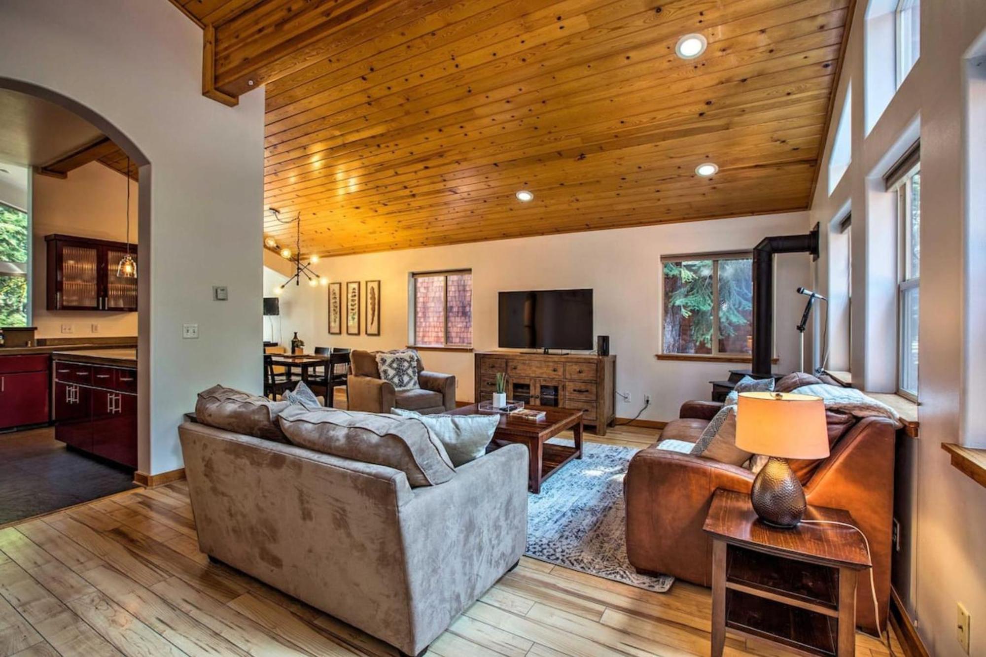 Moosetrack By Avantstay Cozy Cabin In The Of Tahoe Donner W Hot Tub Truckee Eksteriør billede