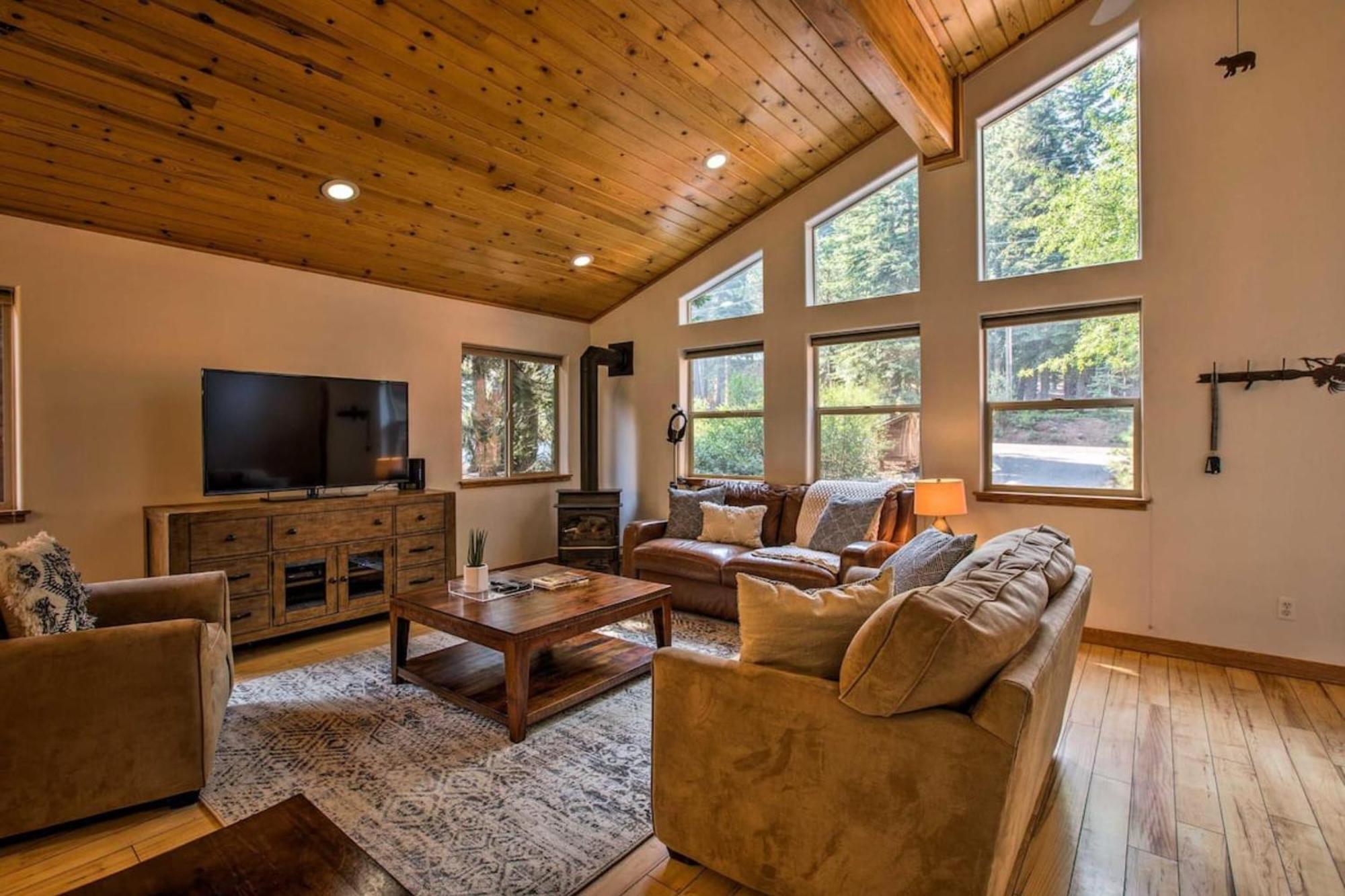 Moosetrack By Avantstay Cozy Cabin In The Of Tahoe Donner W Hot Tub Truckee Eksteriør billede