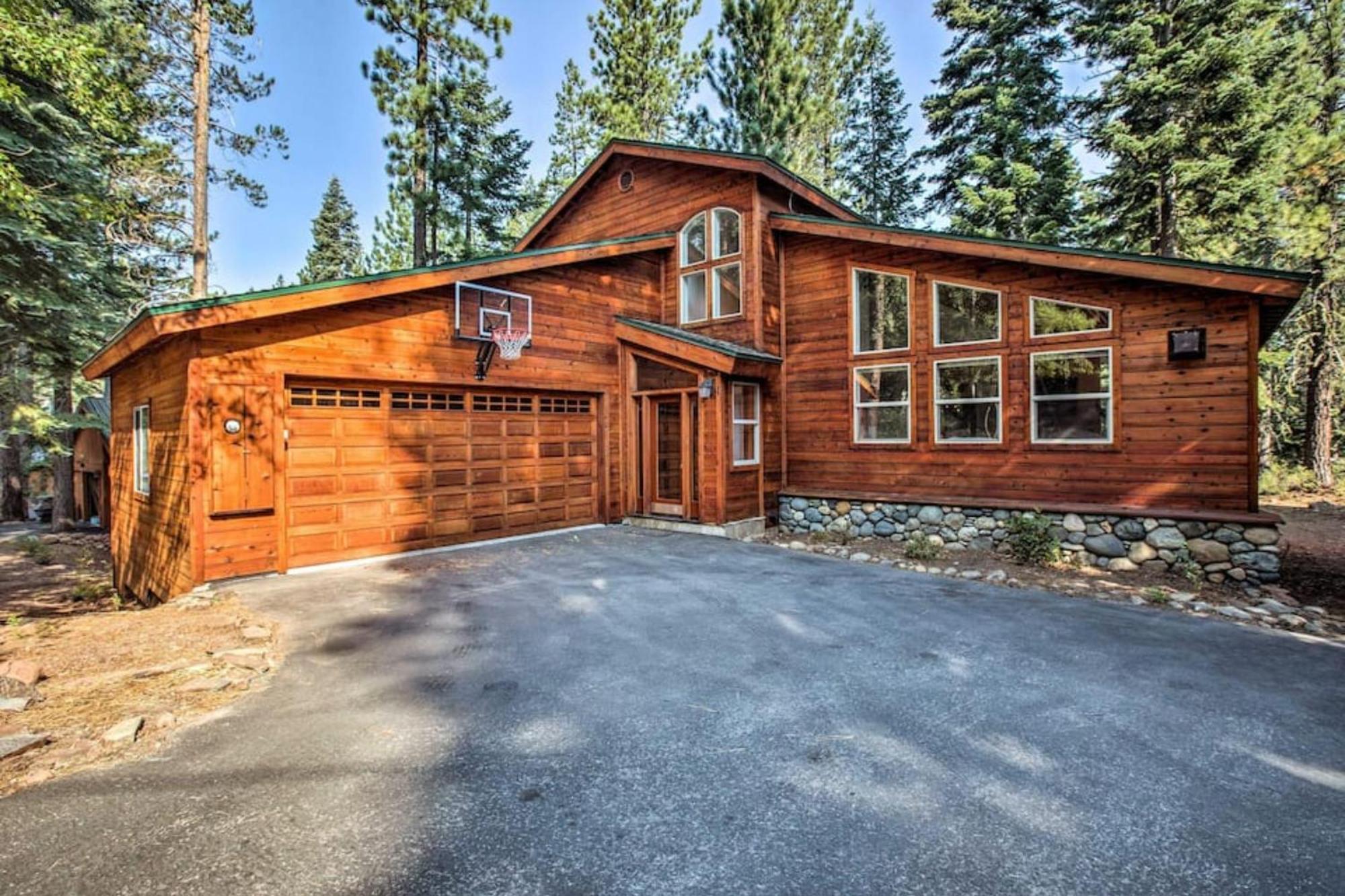 Moosetrack By Avantstay Cozy Cabin In The Of Tahoe Donner W Hot Tub Truckee Eksteriør billede